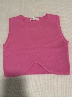Mahina Bright Pink Sleeveless Crop Tank Top